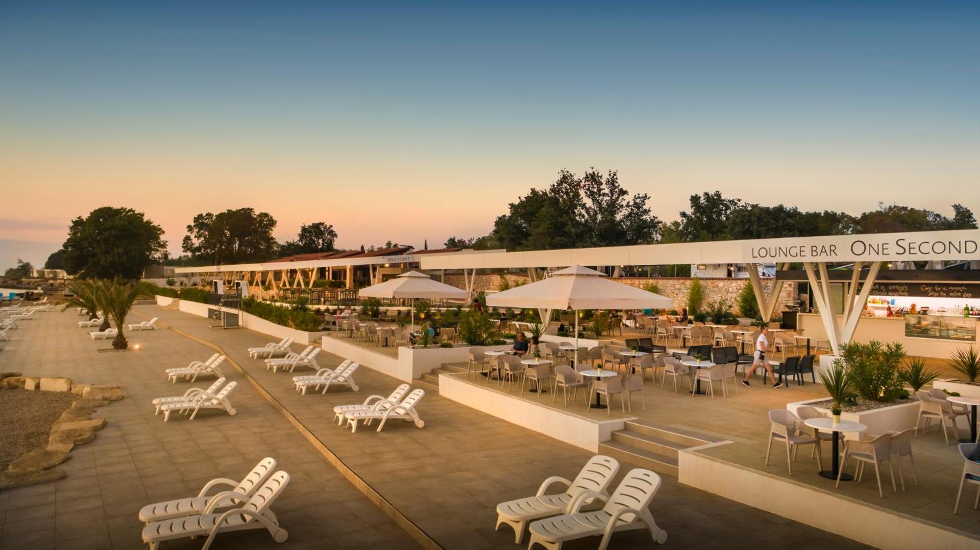 Aminess Planet Camping Maravea Resort - Pitches Novigrad  Exterior photo